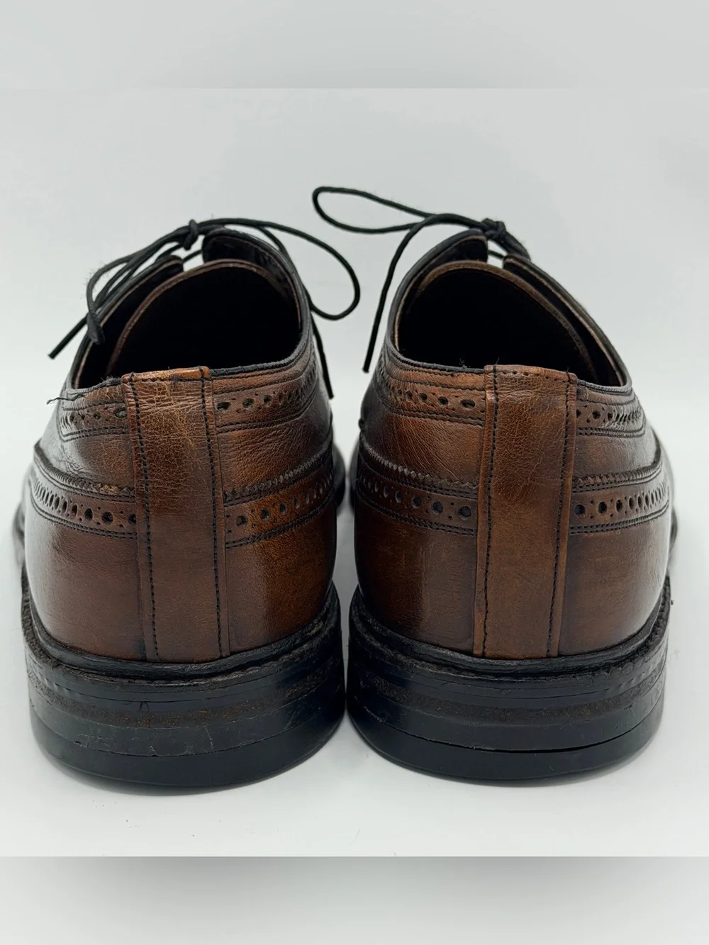 Vintage Freeman Free-Flex Wingtip Oxfords, Men’s size 12 C, Good Condition